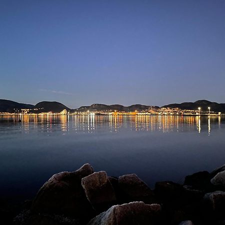 Stille Og Landlig, Men Sentrumsnaer Leilighet Lägenhet Namsos Exteriör bild