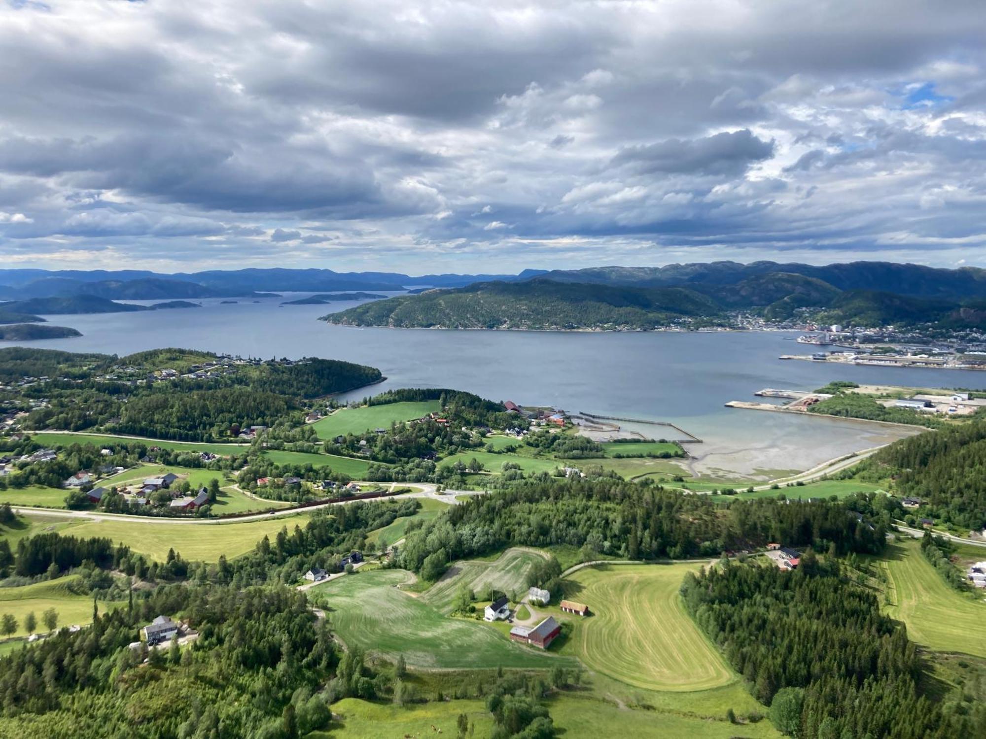 Stille Og Landlig, Men Sentrumsnaer Leilighet Lägenhet Namsos Exteriör bild